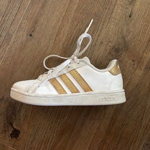 Girls gold stripe adidas shell